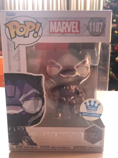 Funko POP Black Panther edición especial - miniatura 1