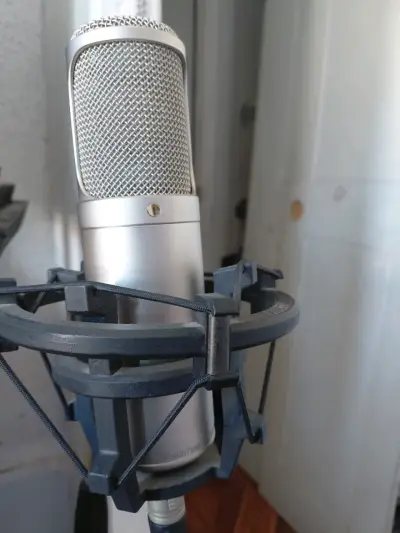 Micrófono profesional Rode k2 - miniatura 1