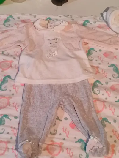 Trajes de bebés/ conjunto - miniatura 2