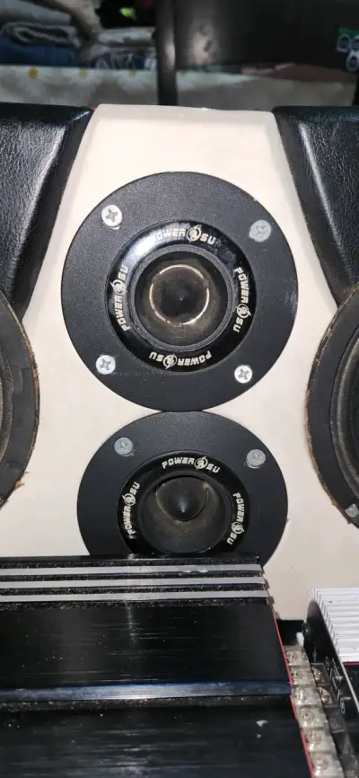Sonido 1 bajo 4 medios 2 plantas - miniatura 2