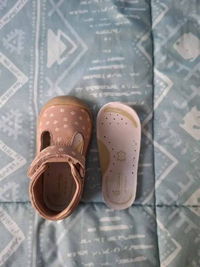 Zapato colloky talla 20 - 2
