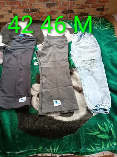 Jeans de mujer y zapatos - miniatura 6