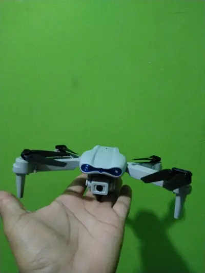 Dron para principiantes con camara - miniatura 2