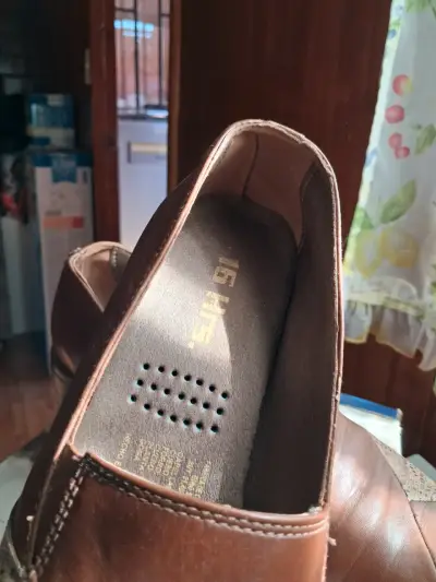 Zapatos 16 horas  cuero # 40 impekables $10 mil - miniatura 2
