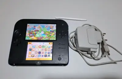 Nintendo 2ds desbloqueada 32gb - miniatura 2