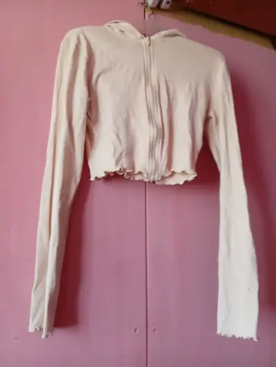 Ropa de mujer - miniatura 1