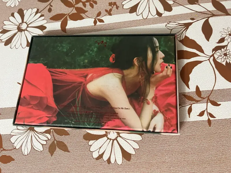 Jisoo Album Me - 1
