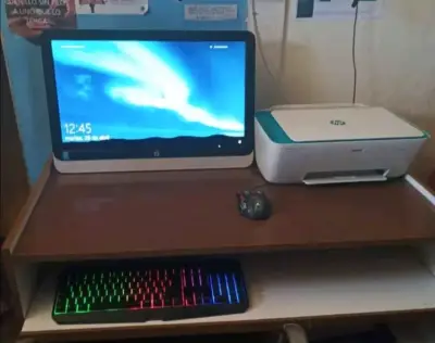 Computador hp all in one - miniatura 2