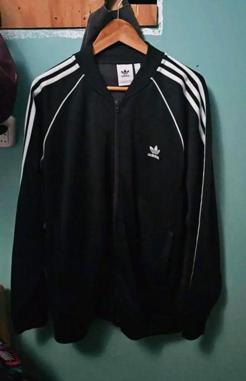 Cortavientos y chaquetas - 3