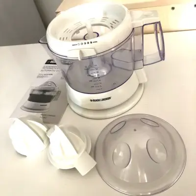 Exprimidor de jugos cítricos -Black&Decker - miniatura 1