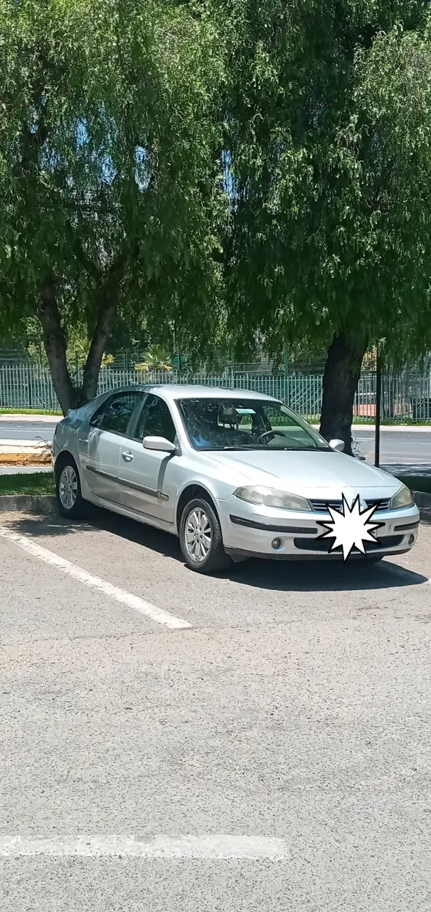 RENAULT LAGUNA 2 - 1