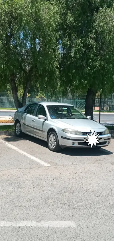 RENAULT LAGUNA 2 - miniatura 1
