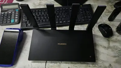 ROUTER HUAWEI AX6 CN - miniatura 1