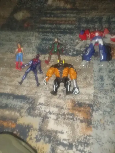 Venta de cartas y figuras - miniatura 5