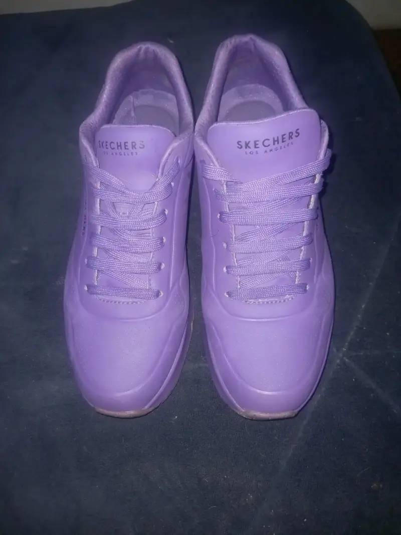 Vendo zapatillas skecher número 42 - 1