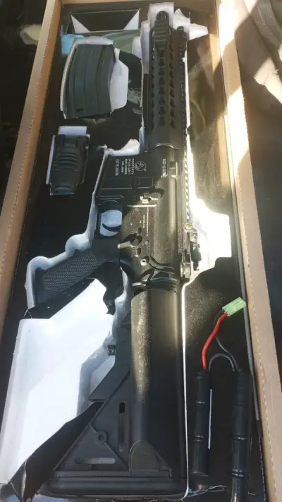 Colt m4A1 full metal - miniatura 1