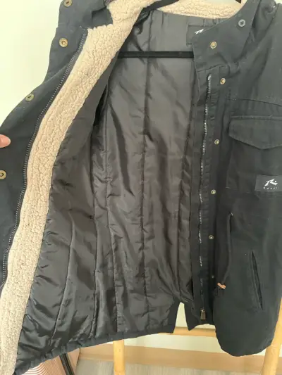 Chaqueta marca Rusty - miniatura 3