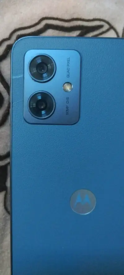 MOTOROLA G54 - miniatura 1