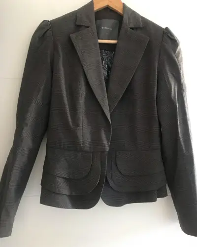 Blazer como nueva - miniatura 1