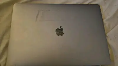 MacBook pro - miniatura 6