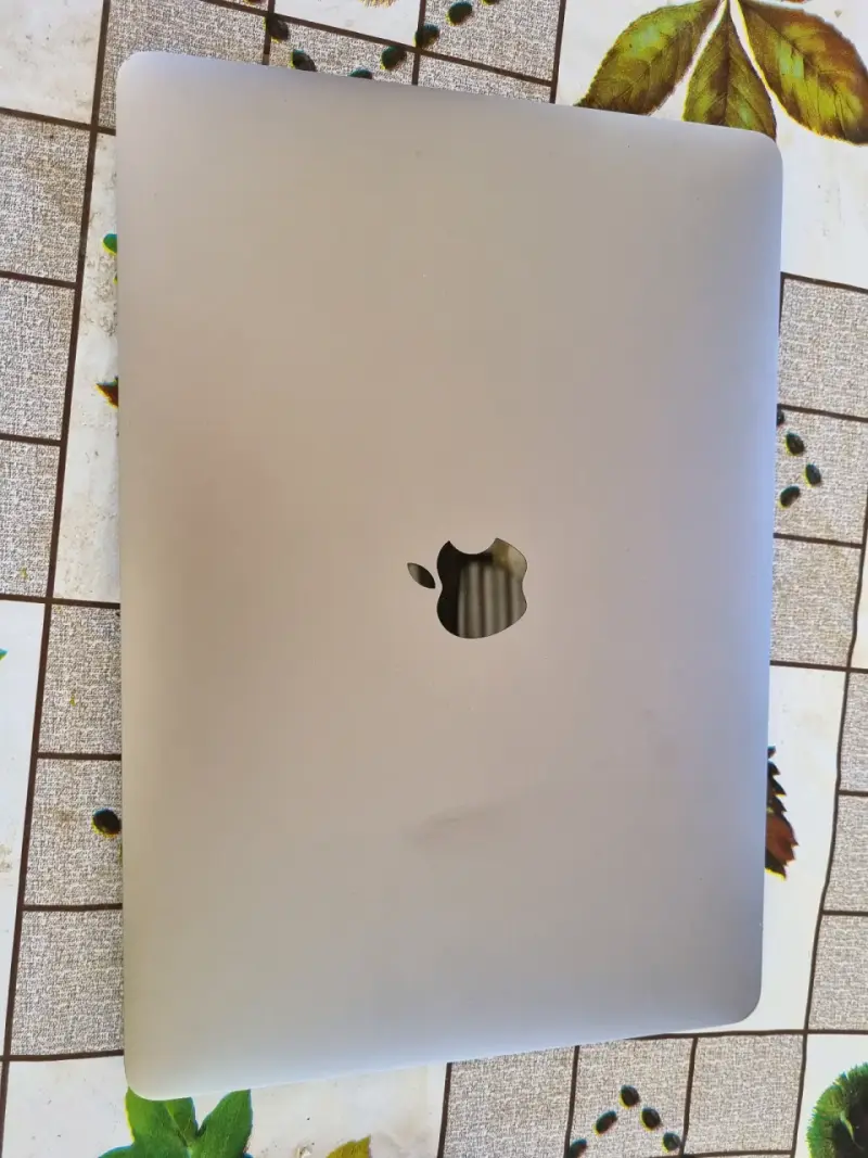 Macbook pro - 2