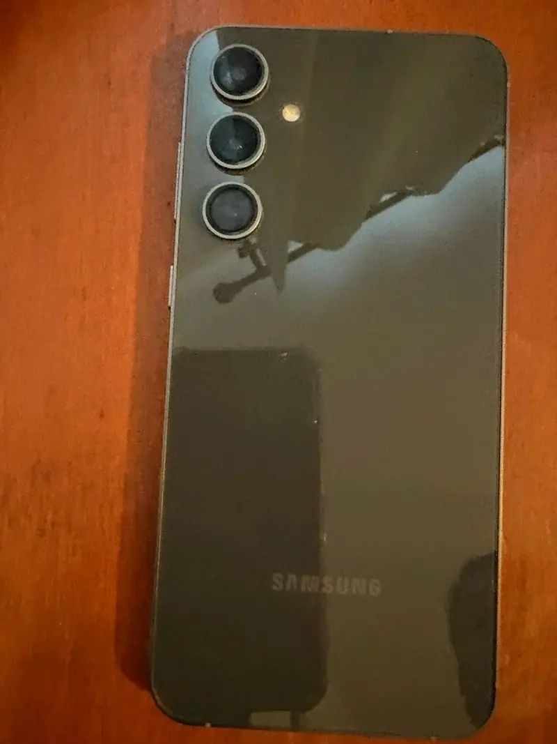 Samsung  s23 Fe 128 Ram - 2