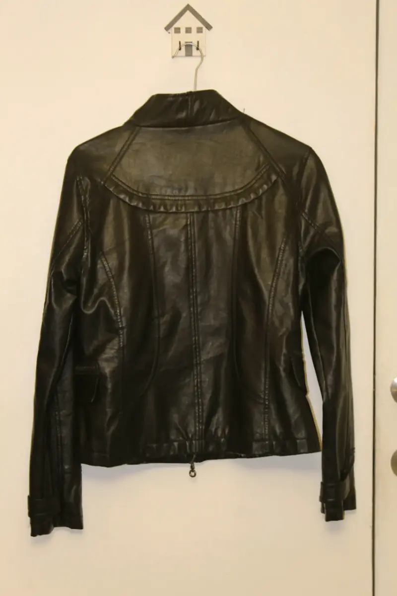 Chaqueta cuerina Wados - 2