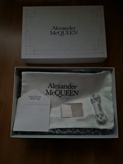 Alexander mcqueen - miniatura 1