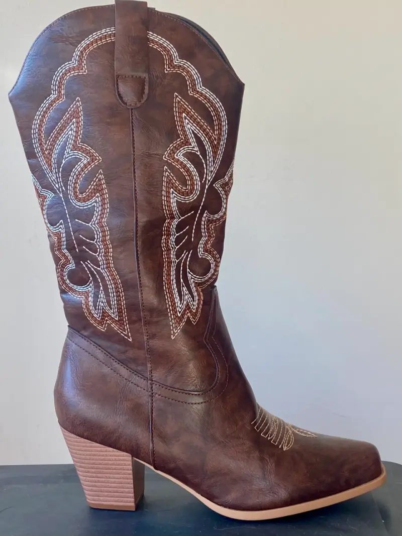 Botas cowboy nuevas talla 41 🤎 Estilo western - 4