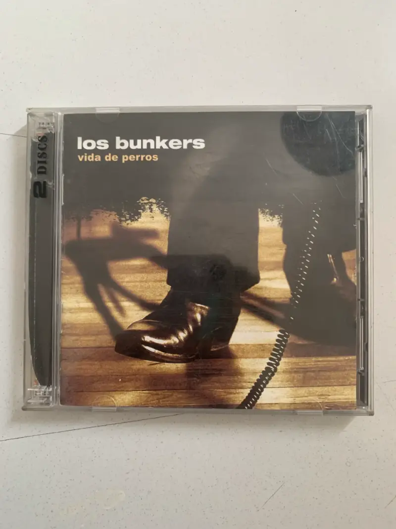 Los Bunkers - Vida De Perros Doble Cd Edición Limi - 1