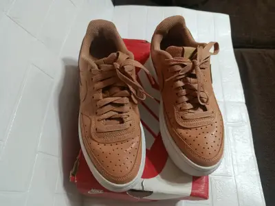 Zapatilla Nike - miniatura 1