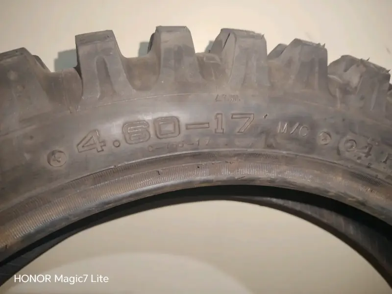 Neumáticos de moto - 3
