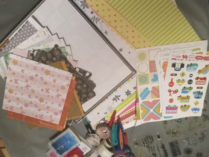 Pack 1 scrapbook - 3