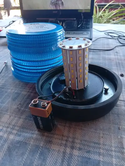 baliza estroboscópica (Strobe Light SYF205M) - miniatura 3
