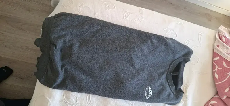 Ropa de mujer y niño - 2