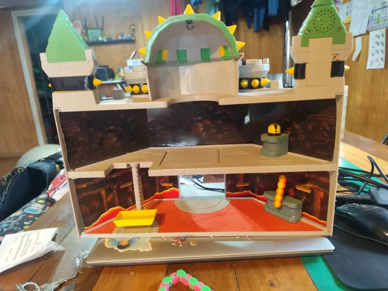 Castillo Bowser - 2