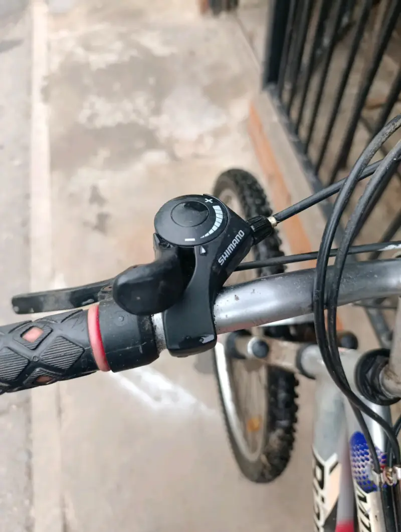 Bicicleta aro 26 - 6