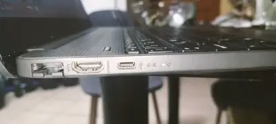 Notebook HP - miniatura 3