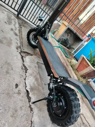 Scuter eléctrico Marca scoop 4x4 - miniatura 2