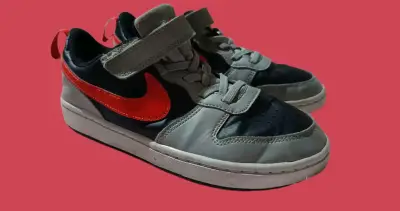 Zapatillas Nike 32,5 - miniatura 1