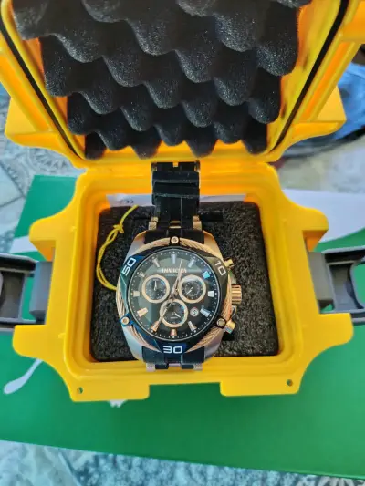 Reloj Invicta - miniatura 3