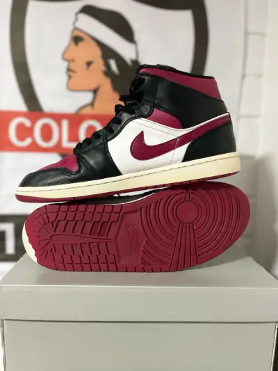 Air Jordan 1 Mid Bred Toe [2019] - miniatura 4