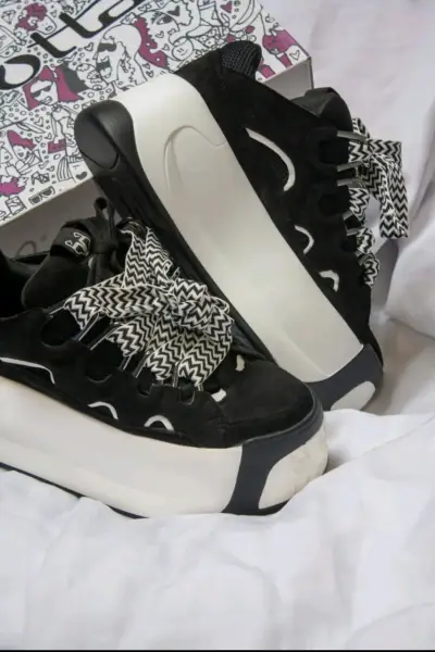 Zapatilla Negra Mujer C732A - miniatura 1