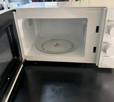Microondas - miniatura 2