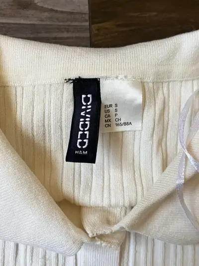 Polera Camisa Blanca H&M - miniatura 3