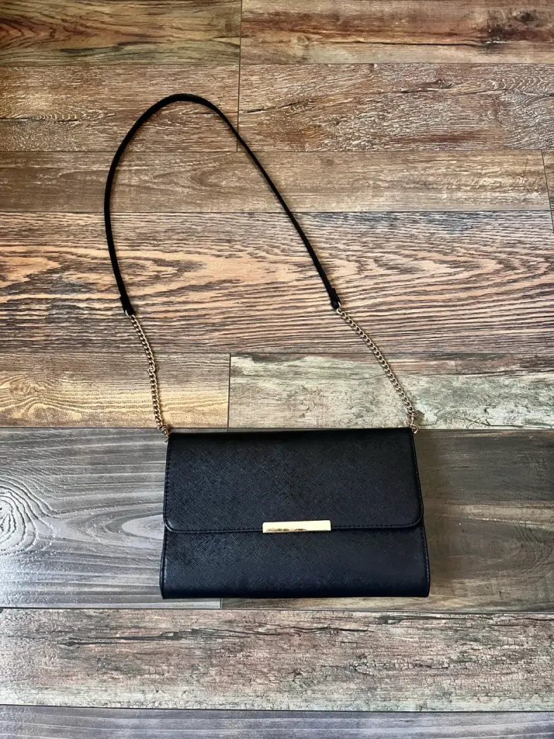 Cartera Negra H&M - 1