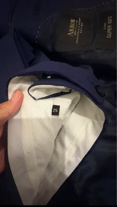 Traje hombre - miniatura 4
