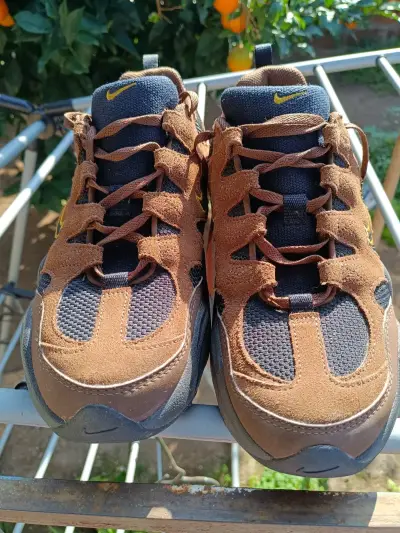 Zapatillas Nike tech hera hombre, poco uso - miniatura 1