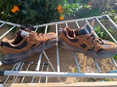 Zapatillas Nike tech hera hombre, poco uso - miniatura 5