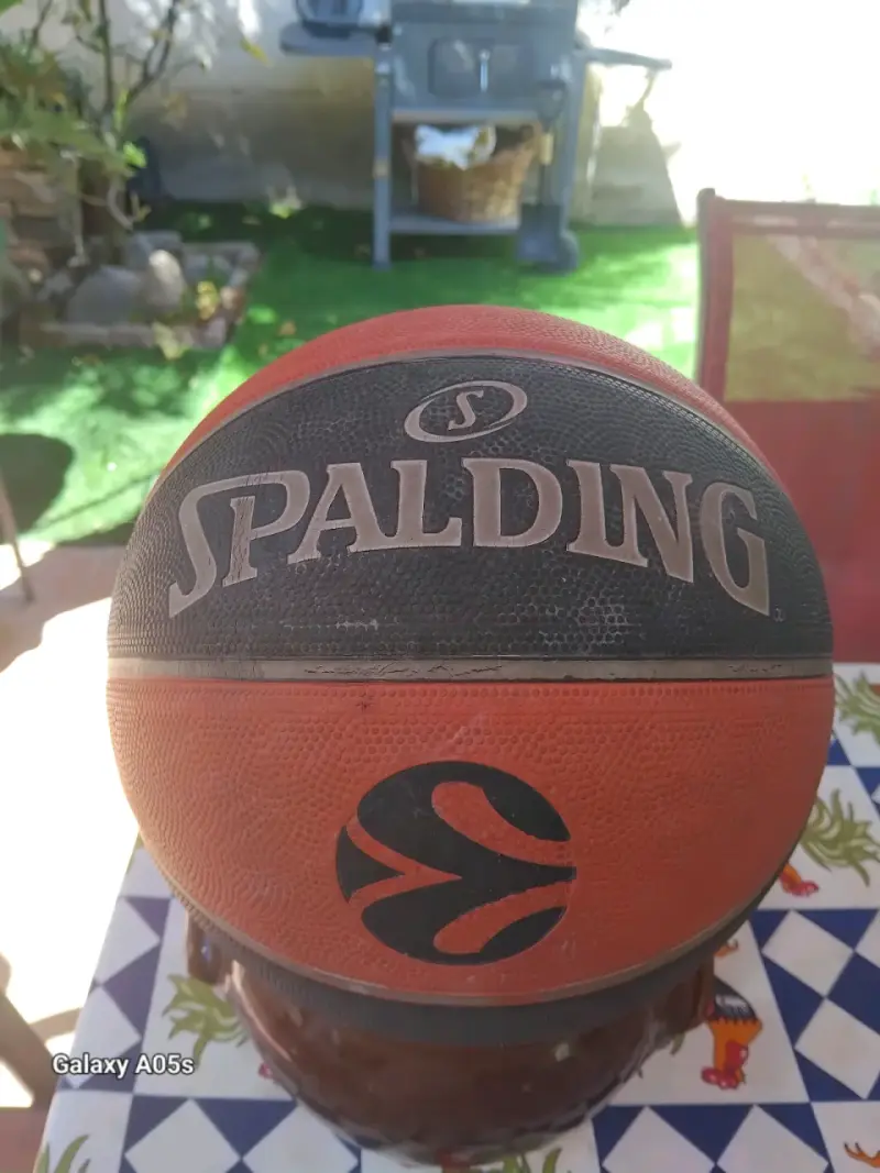 Pelotas de basketball - 1